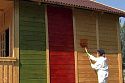 Чем покрасить деревянный дом снаружи – секреты идеальной отделки